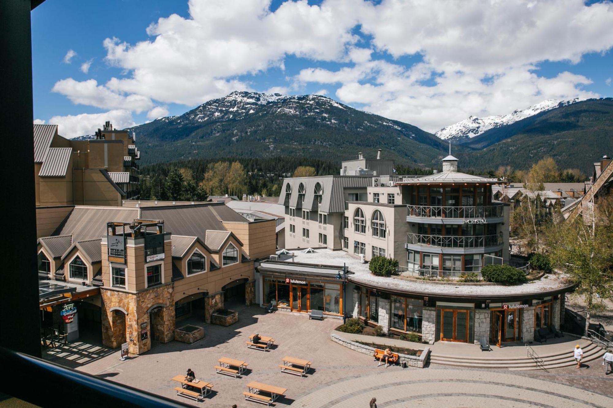 Carleton Lodge Уислър Екстериор снимка